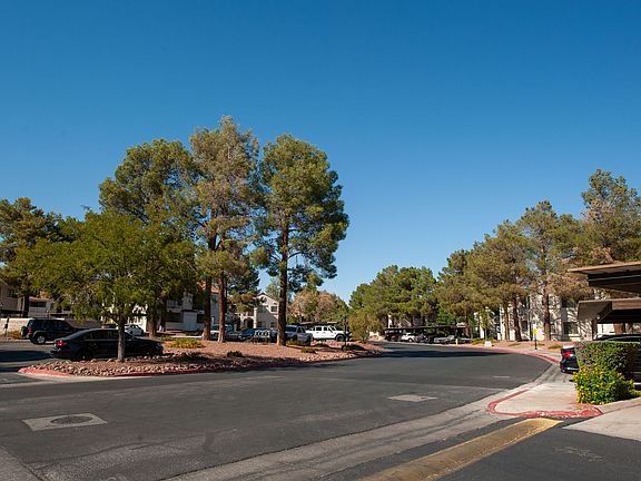 3rd image of 4860 Nara Vista Way Unit 202