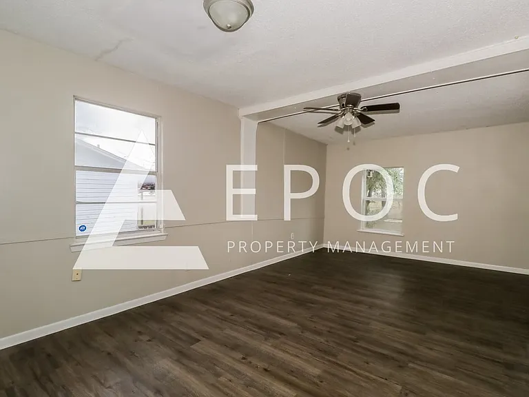 1412 Alta Mira Dr — Photo 7