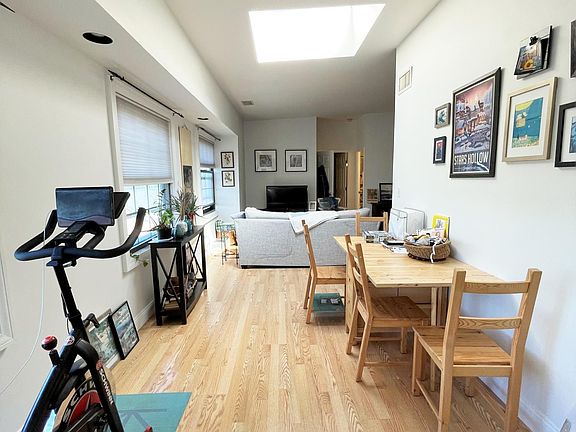 5th image of 21 Linden St #401T