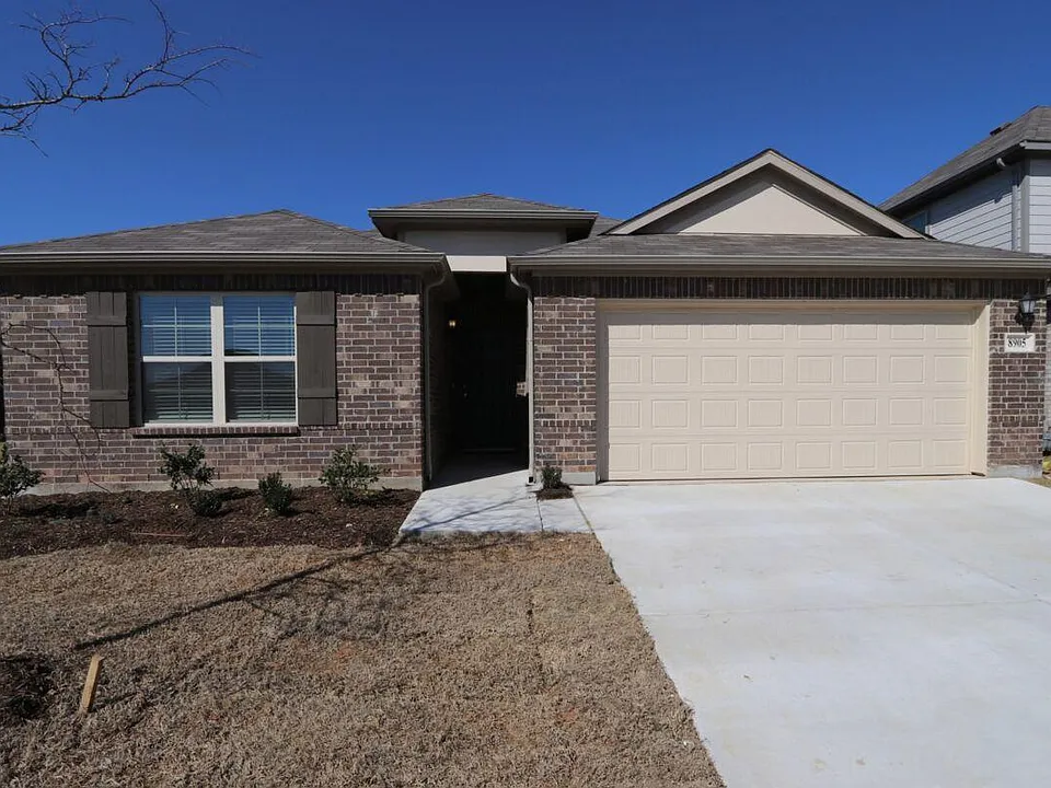 8905 Flying Eagle Ln
