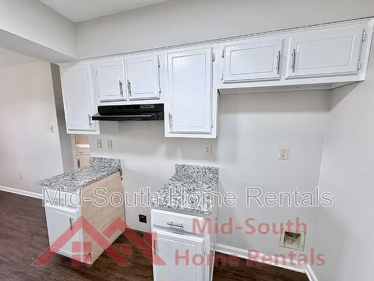 7328 Hillshire Dr — Photo 6