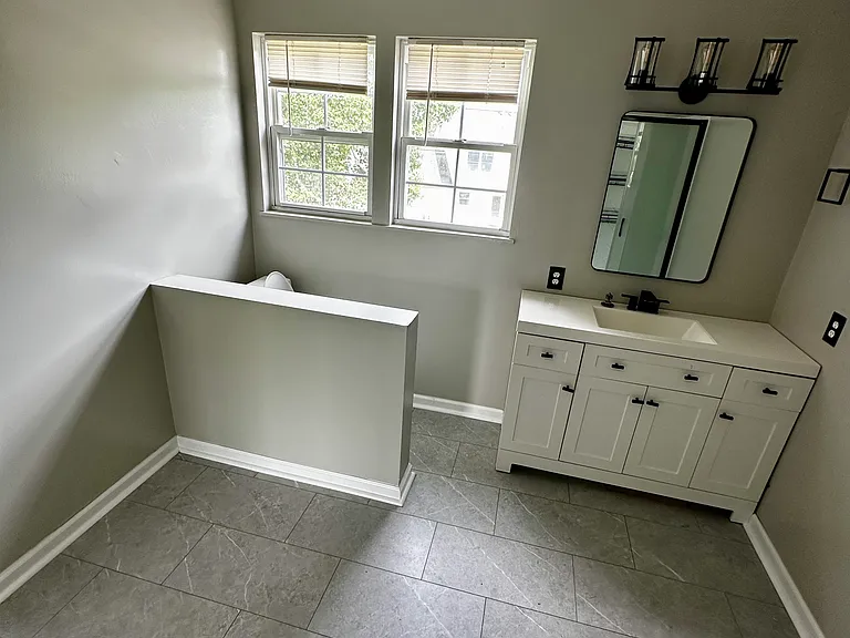 114 Fairfax Dr — Photo 13