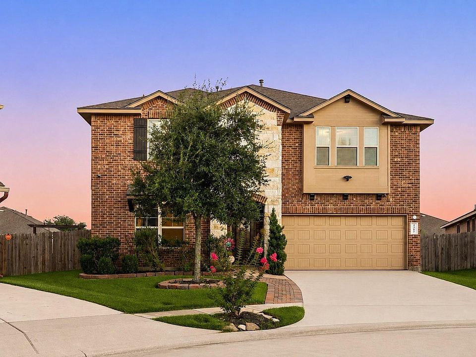 1st image of 4302 Lisboa Cir