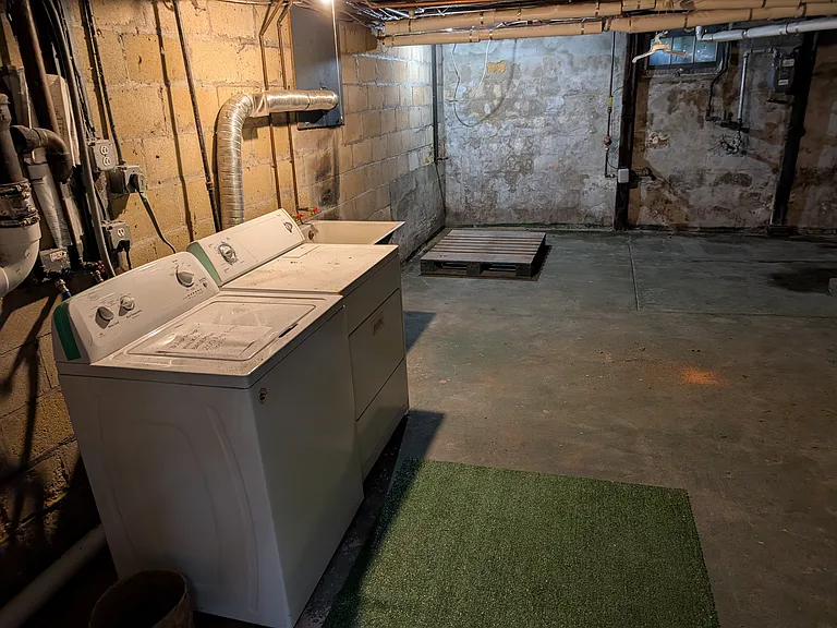 52 Scott Ave #A — Photo 12