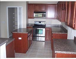 2nd image of 2600 Lookout Ln