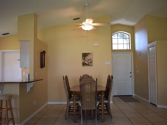 2nd image of 2961 Saint James Ln