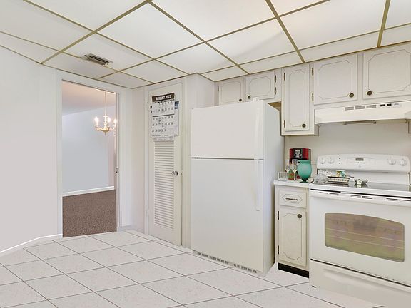 4th image of 1 Westwood Avenue #201f