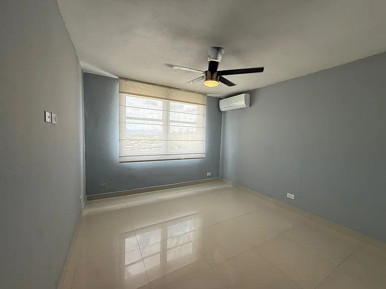 721 Calle Hernandez #12D — Photo 16