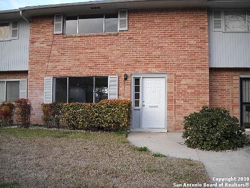 1st image of 105 W SILVER SANDS DR #A