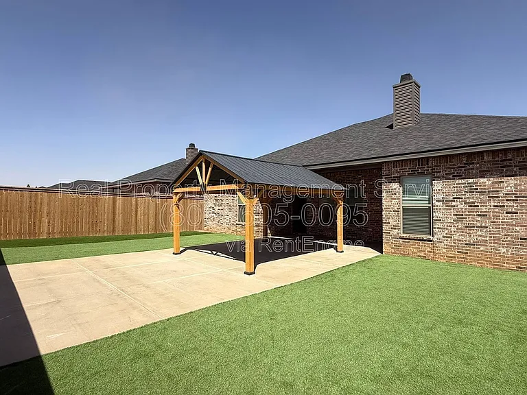 2915 Tractor Ave — Photo 15