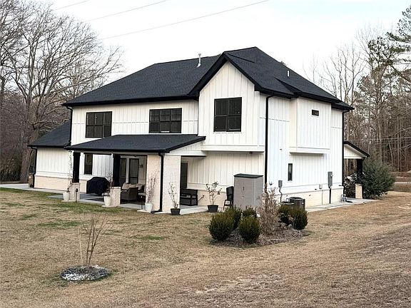 4th image of 1260 Old Victron School Rd