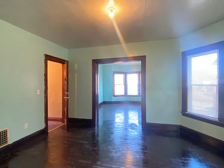 559 High St #2 — Photo 4