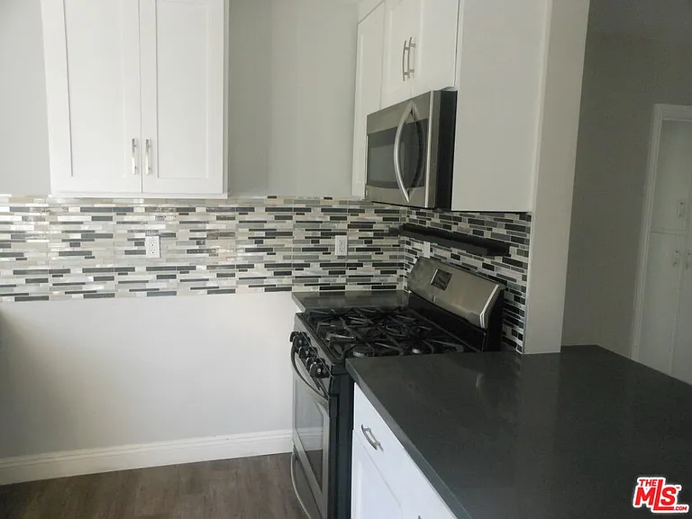 213 S Alexandria Ave #10 — Photo 7