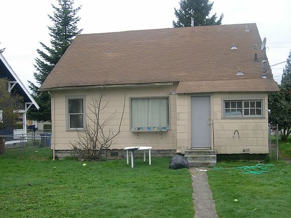 2nd image of 7437 S Park Ave