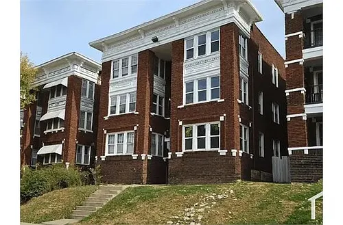 4121 Walnut St #1S Photo 1
