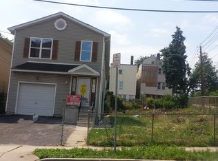 371 Hillside Ave, Newark, NJ 07112