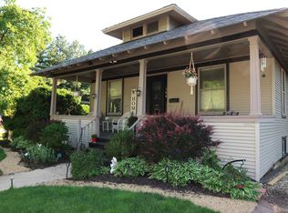 304 N Worth Ave, Elgin, IL 60123