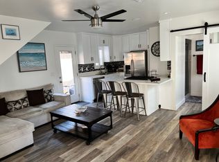 227 Olive Ave APT 11, Long Beach, CA 90802