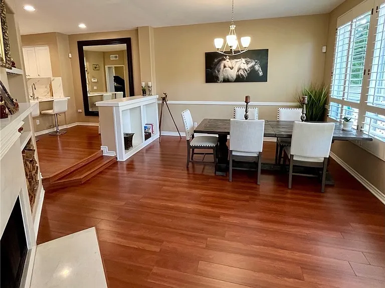 26465 La Traviata — Photo 15