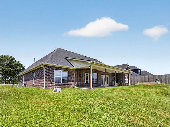 4th image of 23043 S 4130th Rd