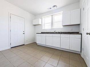 8040 S Vernon Ave #2, Chicago, IL 60619