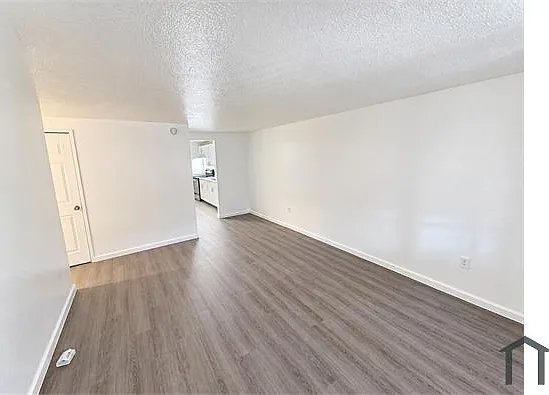 2 bed, 777 sqft, $1,400 — Photo 3