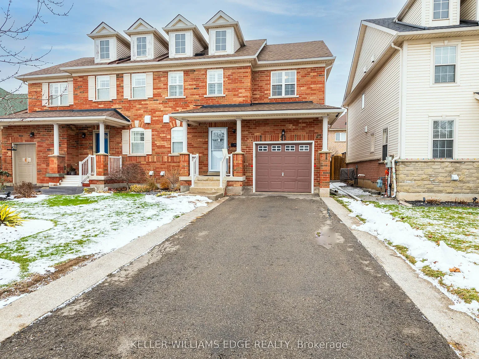 3 bed, $2,400 — Photo 1