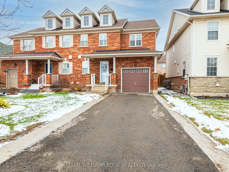 1st image of 91 Young Cres