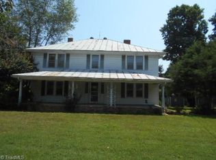 3776 Frye Bridge Rd, Clemmons, NC 27012