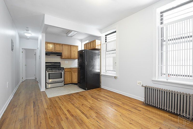 1st image of 537 W 133rd St APT 8