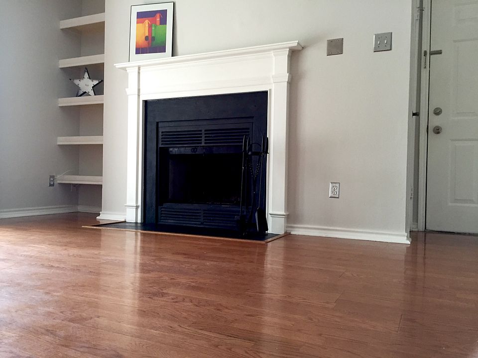 1st image of 1538 Lincoln Way APT 304A