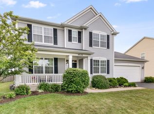 4634 McLaren Dr, Oswego, IL 60543