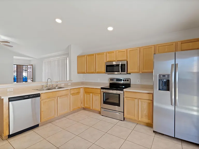 9214 E Calle Arroyo Rapido — Photo 11