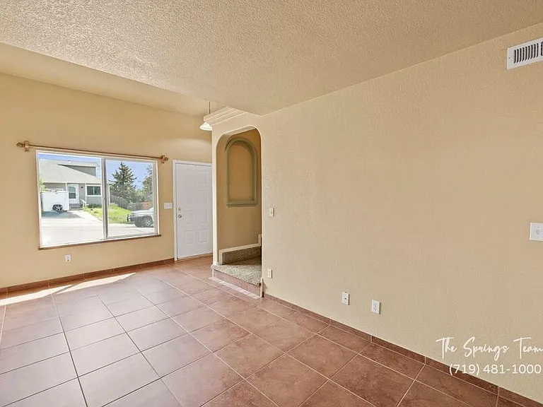5232 Solar Ridge Dr — Photo 8