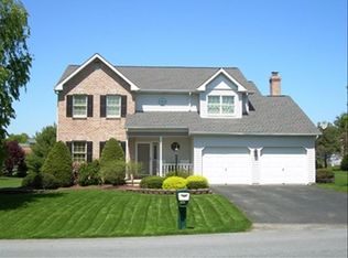 4624 Fairway Rd, Bethlehem, PA 18020