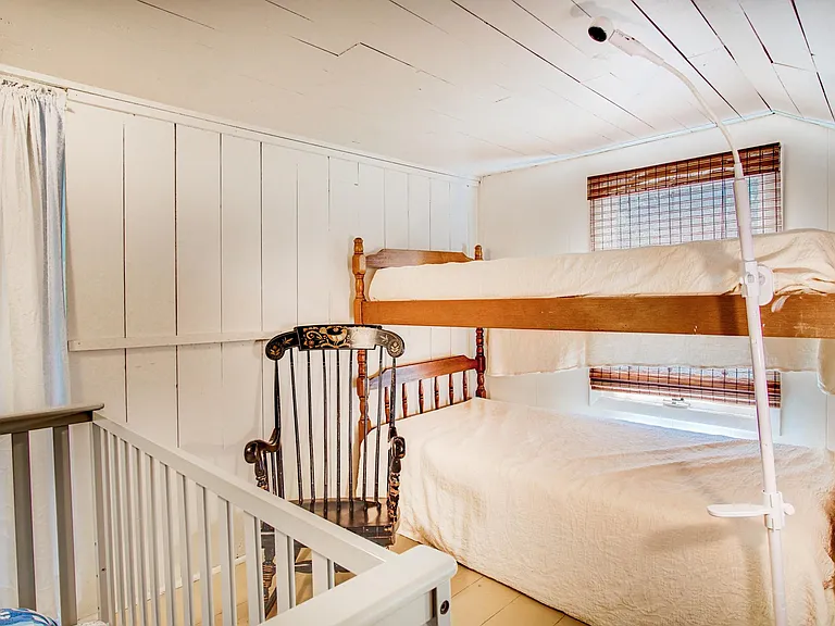 103 Lakeshore Dr — Photo 15