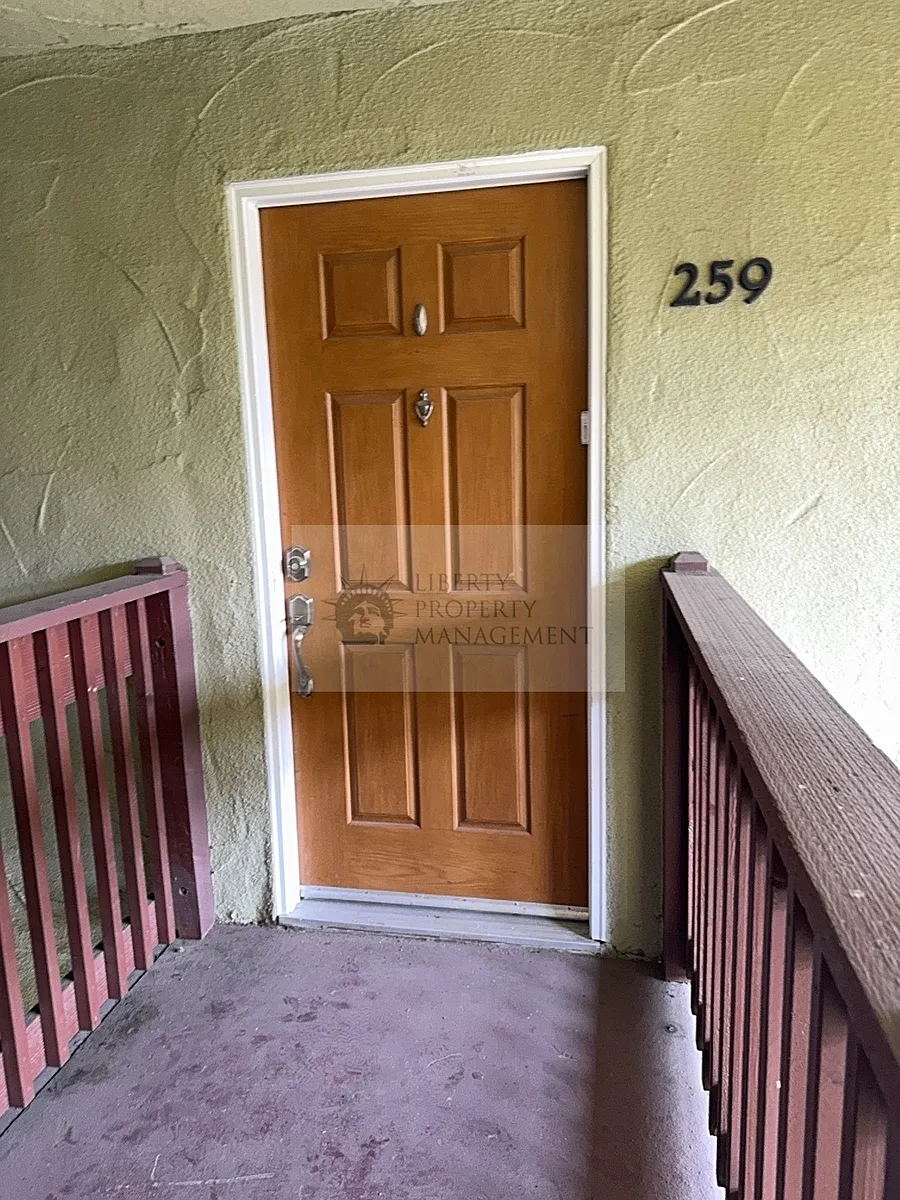 Building Photo - 2881 E Huntington Blvd #259