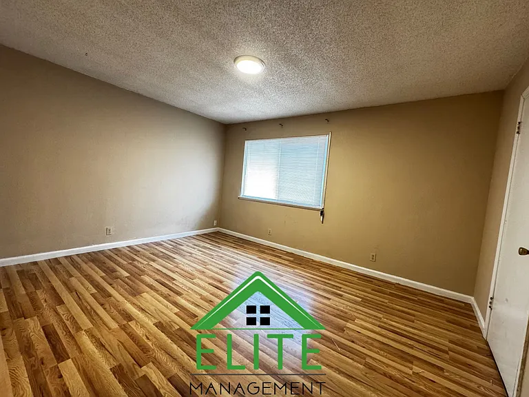 4040 Fruitridge Rd #3 — Photo 8