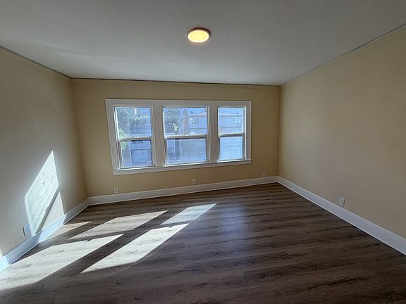 2nd image of 403 Montclair Ave