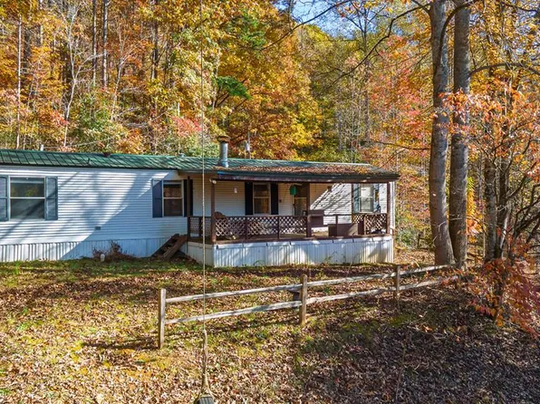 50 Deer Hollow Ln, Franklin, NC 28734
