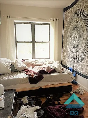 Rented by EXR | media 20