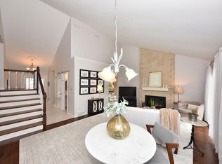 N17W5195 Garfield Cir, Cedarburg, WI 53012