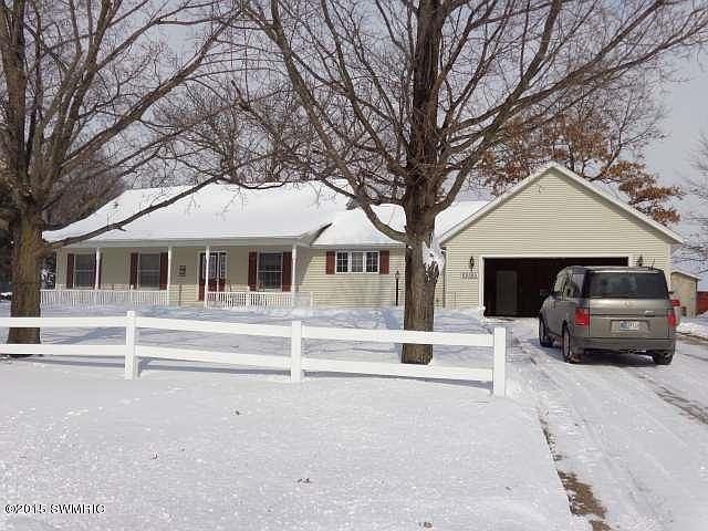 1st image of 60500 Woodland Dr