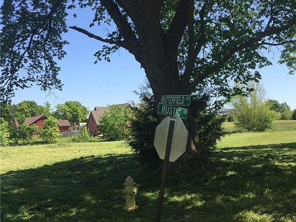 3rd image of Butterfield Ave