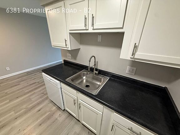 3rd image of 6381 Proprietors Rd APT B2