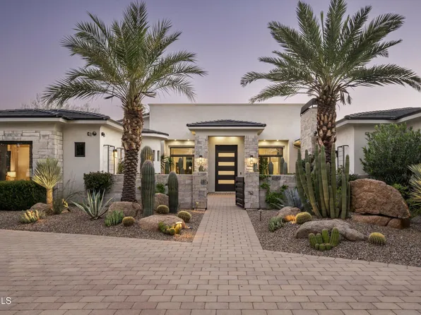 8700 N 55TH Place, Paradise Valley, AZ 85253