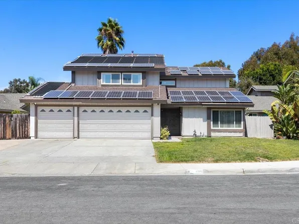 4584 Warwick Cir, Oceanside, CA 92056