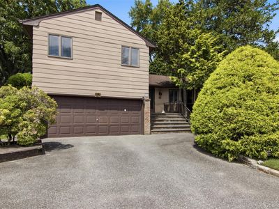 15 Beacon Drive, Port Washington, NY, 11050