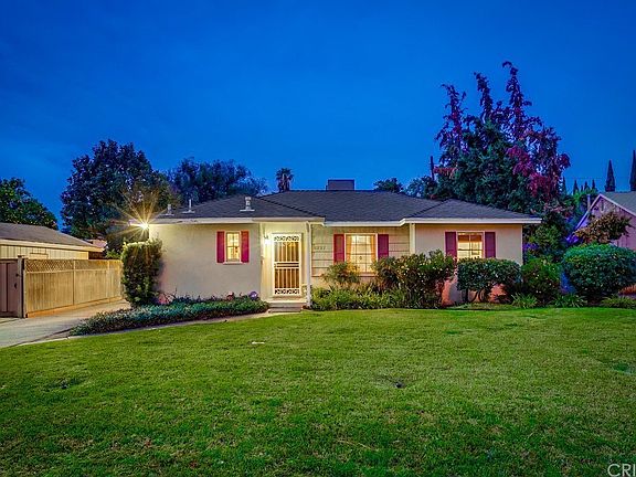 3rd image of 6227 Murietta Ave