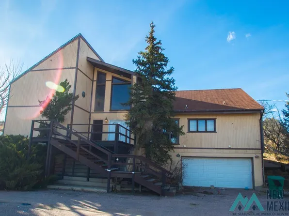 54 Garden Ln, Gallup, NM 87301